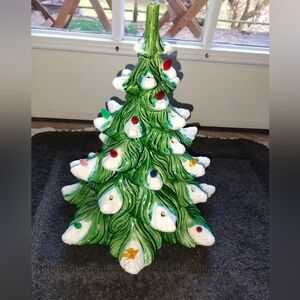 Atlantic Molds Christmas Tree "16 In.